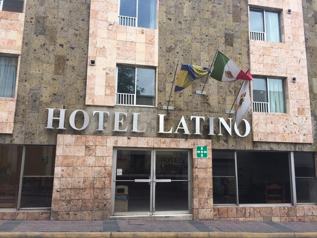 Hotel Latino Guadalajara Ngoại thất bức ảnh